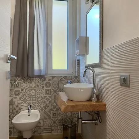 Oda ve Kahvaltı Bregagno Musso